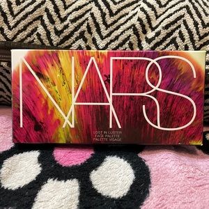 Nars Lost in Luster Face and Eye palette